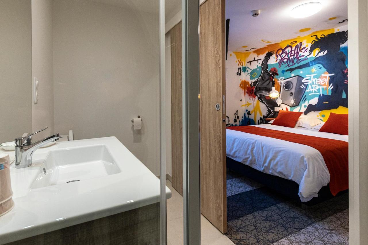 L'Auberge Des Artistes Nieul-sur-l'Autise Exterior photo